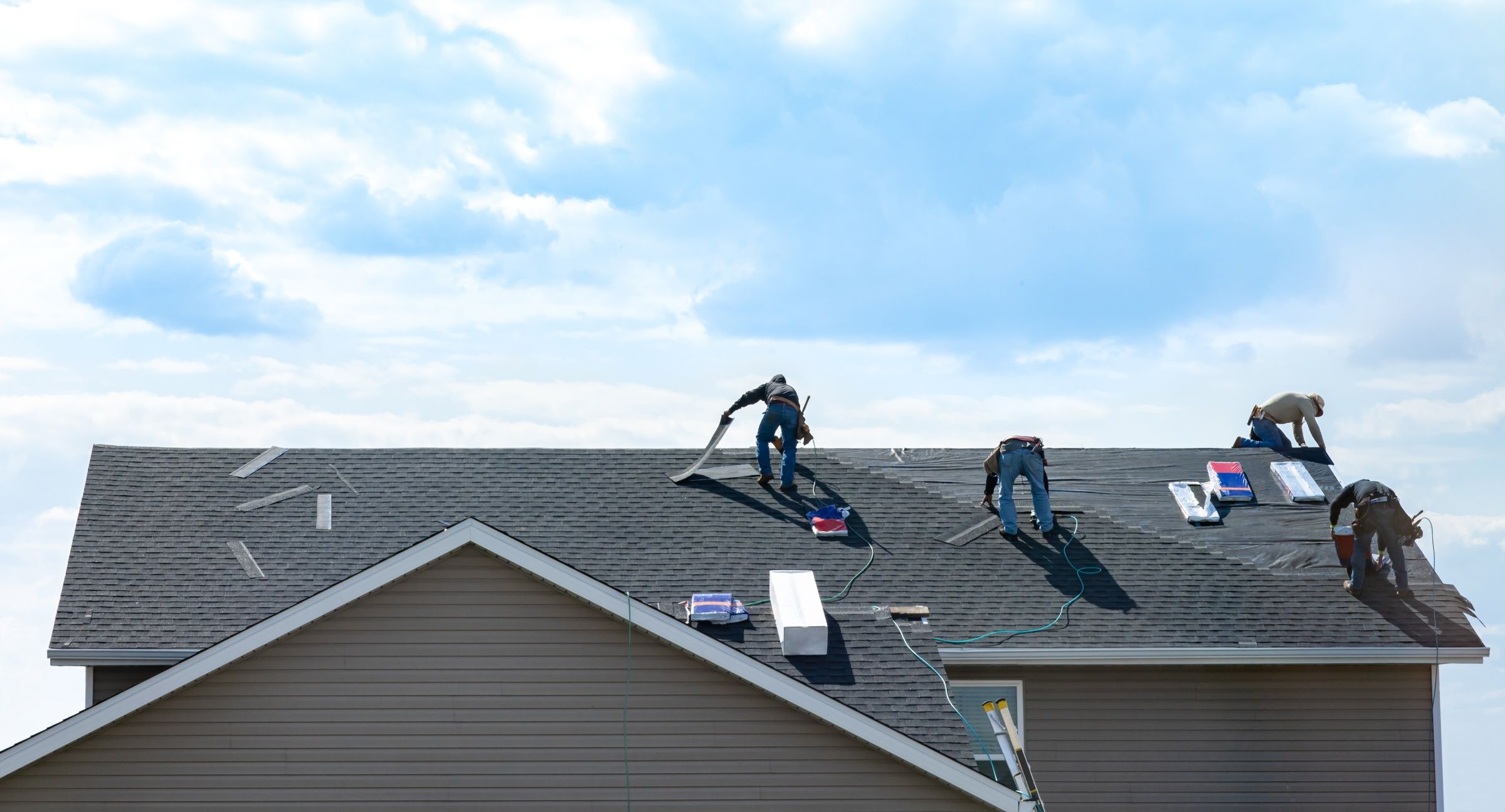 Featured image for “5 Tips for A Successful Roof Installation”